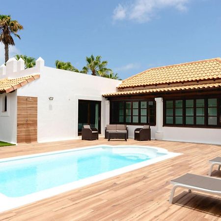 Villa Relax Deluxe Private Pool Corralejo By Holidays Home Buitenkant foto
